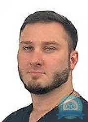 Стоматолог-хирург, стоматолог-имплантолог, челюстно-лицевой хирург Долгалев Евгений Камалович