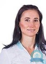 Стоматолог, стоматолог-терапевт Исакова Дина Александровна