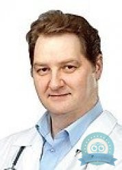 Нейрохирург, вертебролог Колумб Валерий Геннадьевич